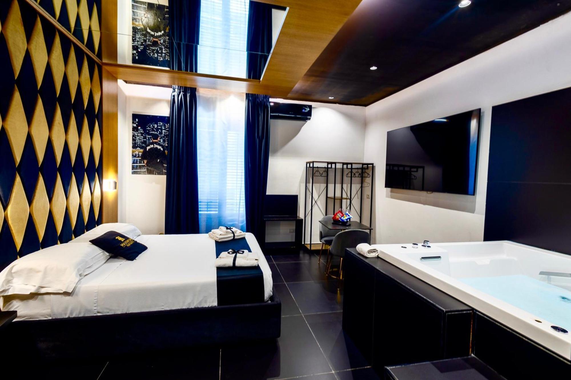 Maximum Hub Suite&Spa Palermo Exterior photo